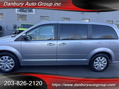 2017 Dodge Grand Caravan SE   - Photo 3 - Danbury, CT 06810