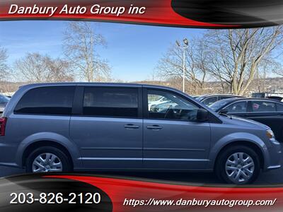 2017 Dodge Grand Caravan SE   - Photo 7 - Danbury, CT 06810