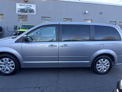 2017 Dodge Grand Caravan SE   - Photo 3 - Danbury, CT 06810