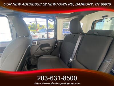 2024 Jeep Wrangler Rubicon 4xe - Photo 26 - Danbury, CT 06810