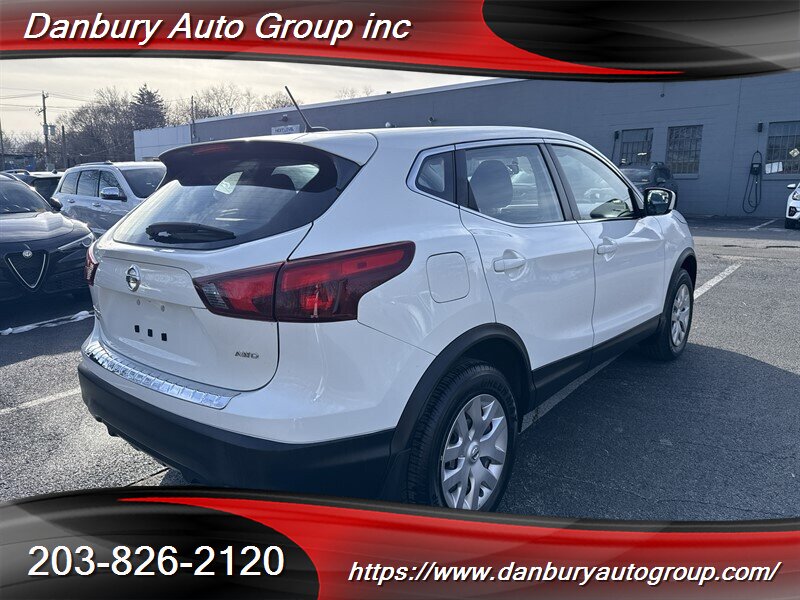 2019 Nissan Rogue Sport S S - Photo 6 - Danbury, CT 06810