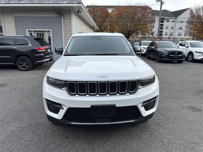 2023 Jeep Grand Cherokee Laredo - Photo 1 - Danbury, CT 06810