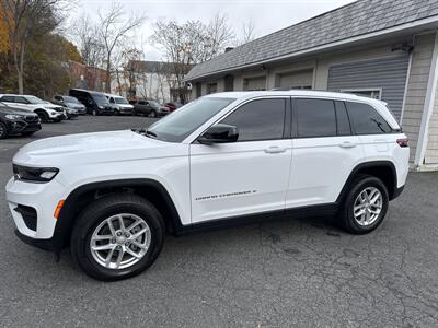 2023 Jeep Grand Cherokee Laredo - Photo 2 - Danbury, CT 06810