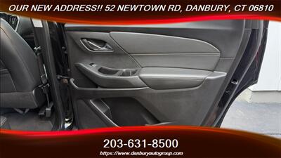 2020 Chevrolet Traverse LT Leather   - Photo 27 - Danbury, CT 06810