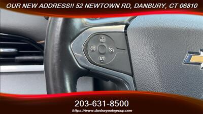 2020 Chevrolet Traverse LT Leather   - Photo 17 - Danbury, CT 06810
