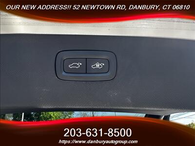2020 Volvo XC90 T6 Inscription 6-Passenger   - Photo 8 - Danbury, CT 06810
