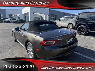 2018 FIAT 124 Spider Classica   - Photo 4 - Danbury, CT 06810