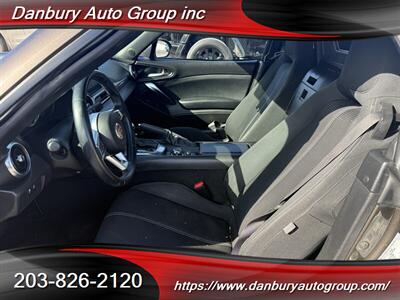 2018 FIAT 124 Spider Classica   - Photo 8 - Danbury, CT 06810