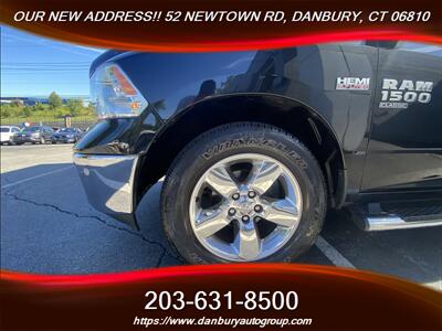 2019 RAM 1500 Classic SLT   - Photo 3 - Danbury, CT 06810
