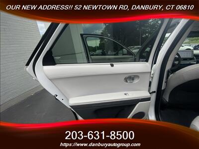 2023 Hyundai IONIQ 5 Limited   - Photo 17 - Danbury, CT 06810