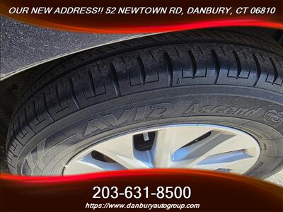 2015 Toyota Prius Plug-in Hybrid   - Photo 4 - Danbury, CT 06810