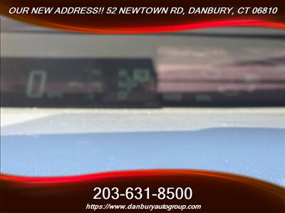 2015 Toyota Prius Plug-in Hybrid   - Photo 14 - Danbury, CT 06810