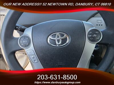 2015 Toyota Prius Plug-in Hybrid   - Photo 9 - Danbury, CT 06810