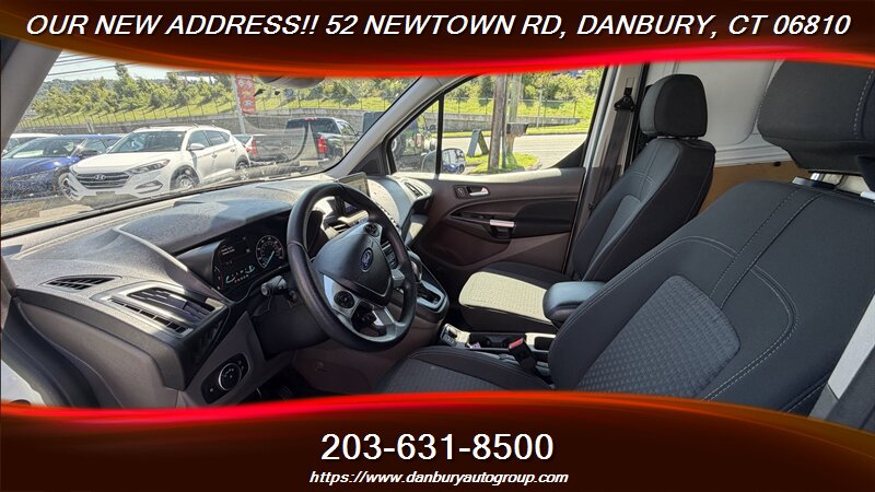 2022 Ford Transit Connect XLT - Photo 11 - Danbury, CT 06810