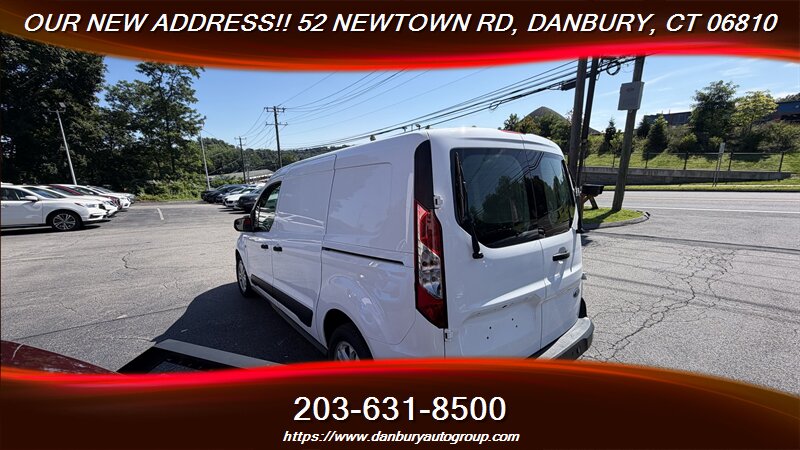 2022 Ford Transit Connect XLT - Photo 5 - Danbury, CT 06810