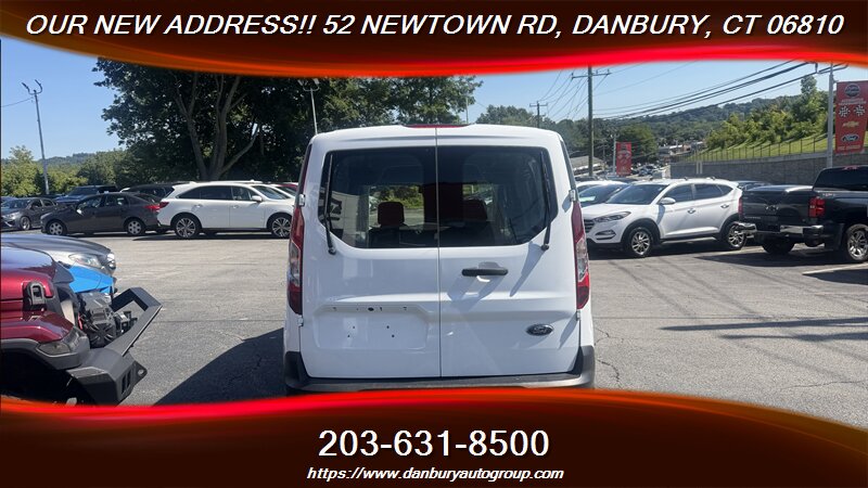 2022 Ford Transit Connect XLT - Photo 4 - Danbury, CT 06810