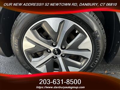 2022 Kia Niro EV S - Photo 7 - Danbury, CT 06810