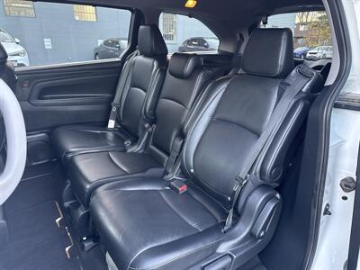 2022 Honda Odyssey Touring - Photo 10 - Danbury, CT 06810