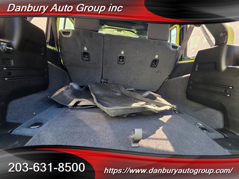 2023 Jeep Wrangler Sport - Photo 4 - Danbury, CT 06810