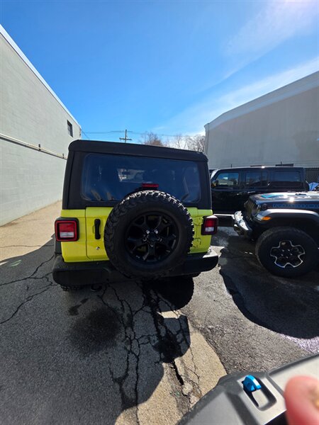 2023 Jeep Wrangler Sport - Photo 2 - Danbury, CT 06810