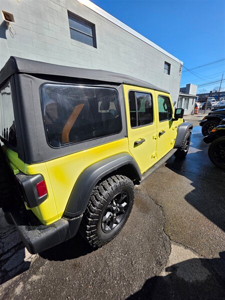 2023 Jeep Wrangler Sport - Photo 3 - Danbury, CT 06810