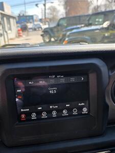 2023 Jeep Wrangler Sport - Photo 10 - Danbury, CT 06810