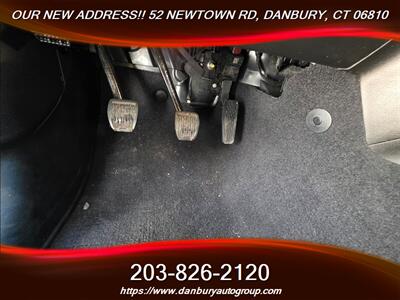 2023 Jeep Wrangler Sport - Photo 8 - Danbury, CT 06810