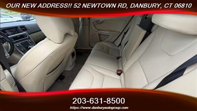 2015 Volvo V60 T5 Premier - Photo 25 - Danbury, CT 06810