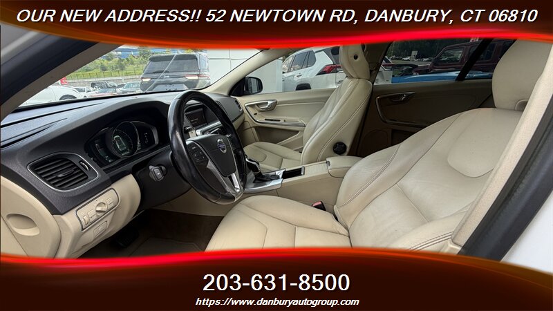 2015 Volvo V60 T5 Premier - Photo 14 - Danbury, CT 06810