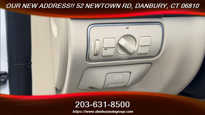 2015 Volvo V60 T5 Premier - Photo 17 - Danbury, CT 06810
