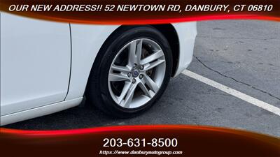 2015 Volvo V60 T5 Premier - Photo 9 - Danbury, CT 06810