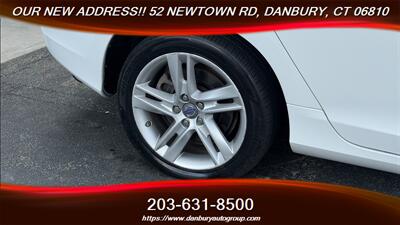 2015 Volvo V60 T5 Premier - Photo 10 - Danbury, CT 06810