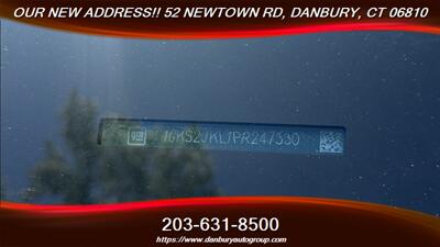 2023 GMC Yukon XL Denali   - Photo 24 - Danbury, CT 06810