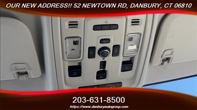 2023 GMC Yukon XL Denali   - Photo 19 - Danbury, CT 06810