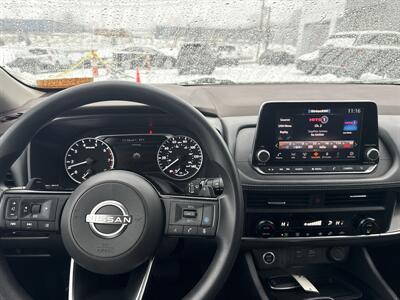 2023 Nissan Rogue SV   - Photo 10 - Danbury, CT 06810