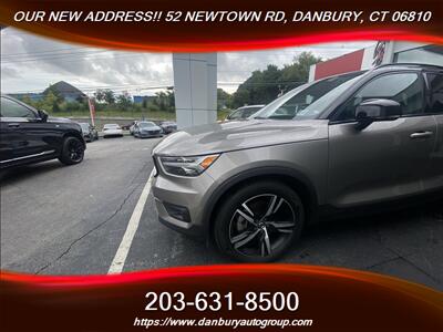 2022 Volvo XC40 T5 R-Design - Photo 2 - Danbury, CT 06810