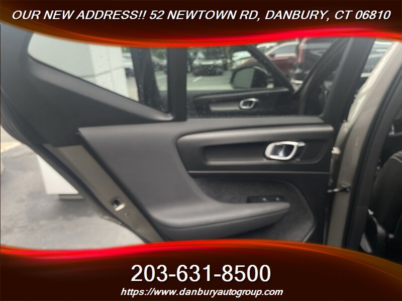 2022 Volvo XC40 T5 R-Design - Photo 19 - Danbury, CT 06810