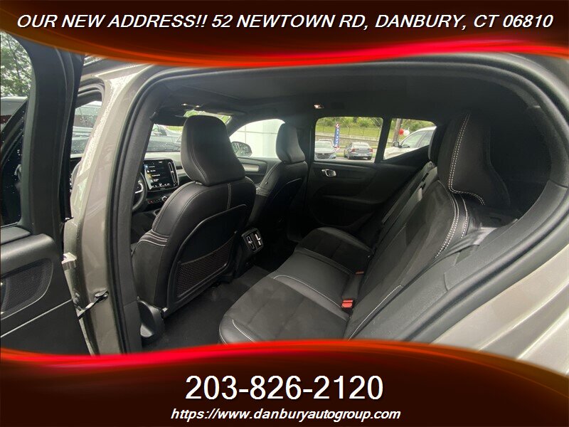 2022 Volvo XC40 T5 R-Design - Photo 20 - Danbury, CT 06810