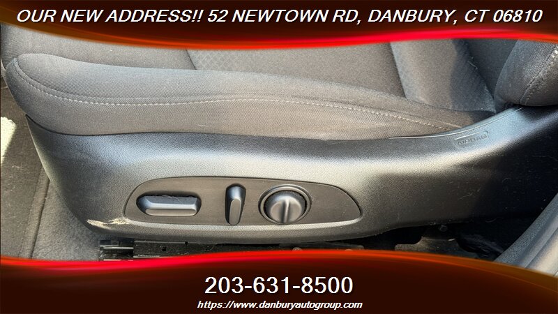 2019 Chevrolet Malibu RS - Photo 13 - Danbury, CT 06810
