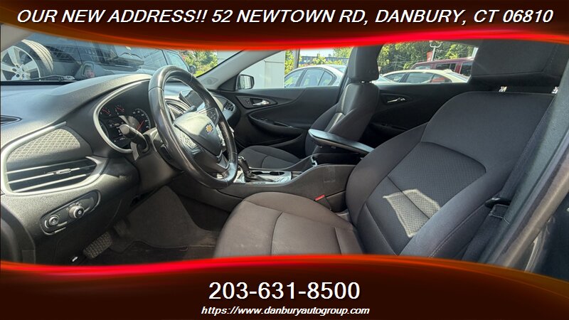 2019 Chevrolet Malibu RS - Photo 14 - Danbury, CT 06810
