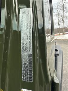 2024 Jeep Wrangler Rubicon 4xe   - Photo 11 - Danbury, CT 06810