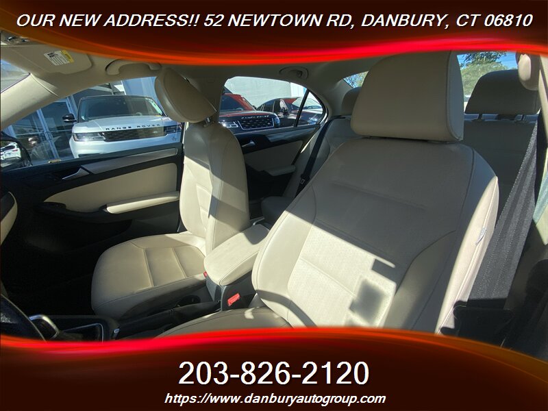2017 Volkswagen Jetta 1.4T SE - Photo 11 - Danbury, CT 06810