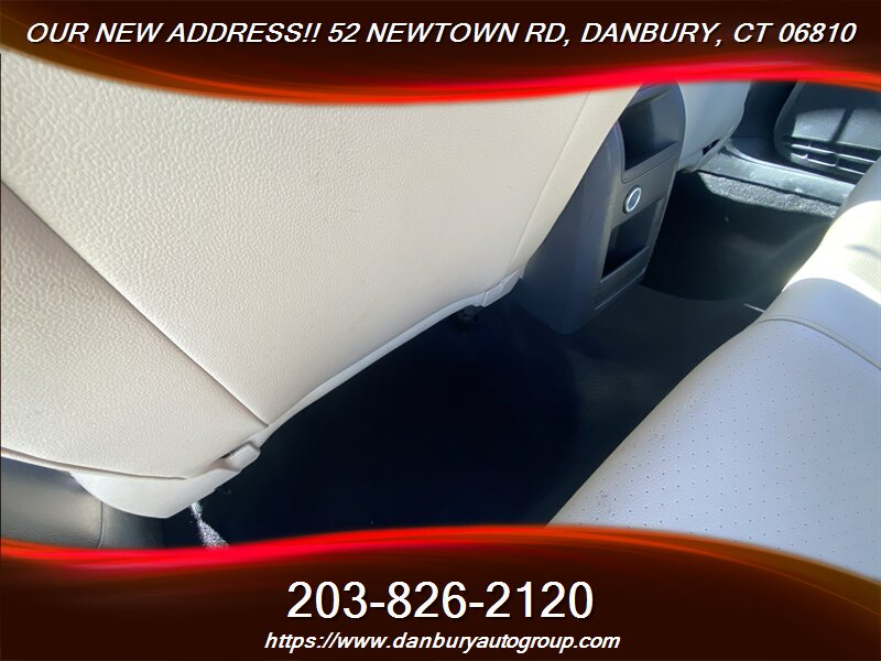 2017 Volkswagen Jetta 1.4T SE - Photo 28 - Danbury, CT 06810