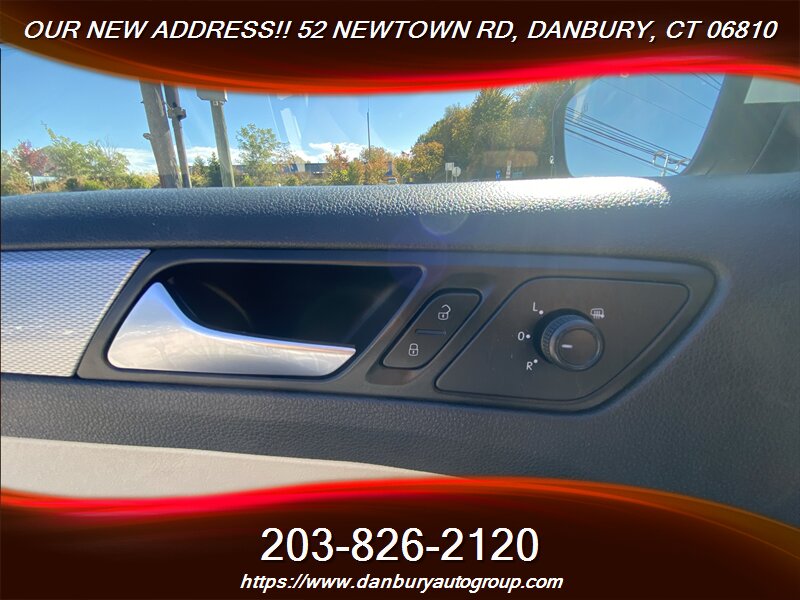 2017 Volkswagen Jetta 1.4T SE - Photo 27 - Danbury, CT 06810