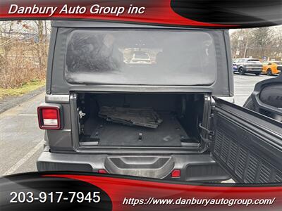 2022 Jeep Wrangler Unlimited Sahara   - Photo 13 - Danbury, CT 06810