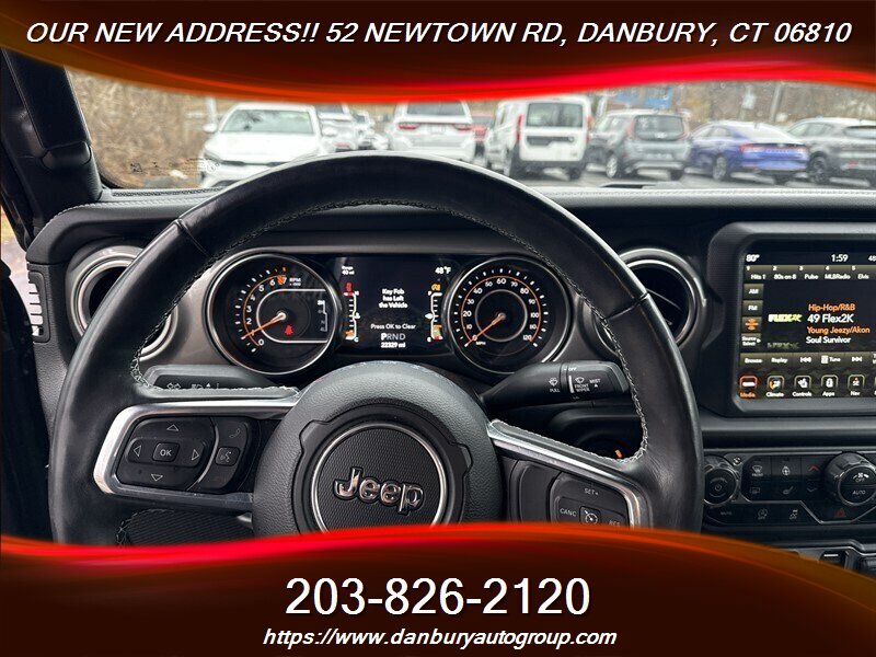 2022 Jeep Wrangler Unlimited Sahara - Photo 10