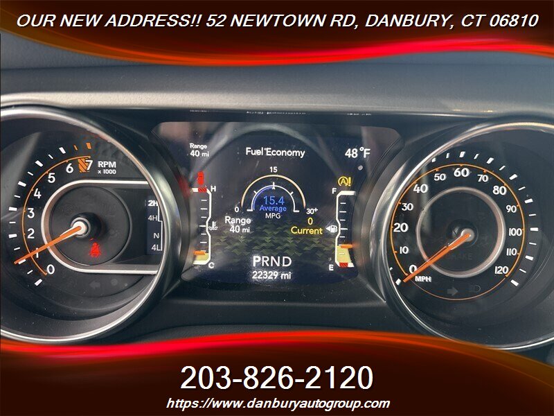 2022 Jeep Wrangler Unlimited Sahara - Photo 11
