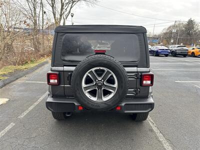2022 Jeep Wrangler Unlimited Sahara   - Photo 5 - Danbury, CT 06810