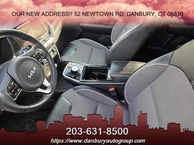2022 Kia Niro EV S   - Photo 5 - Danbury, CT 06810