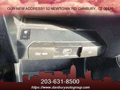 2022 Kia Niro EV S   - Photo 8 - Danbury, CT 06810